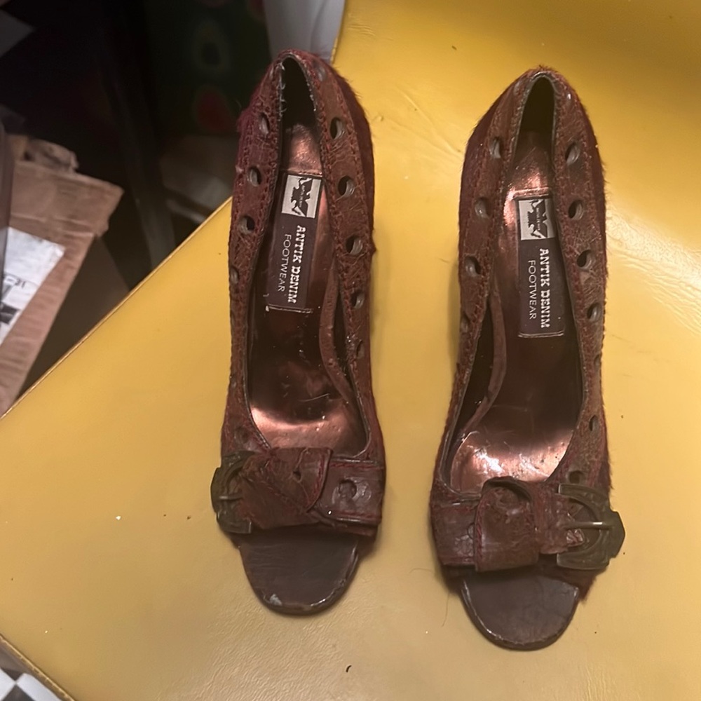 Antik Demin pony skin brown and burgundy.